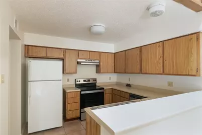 12123 Lemon Ridge Lane #121, Houston, TX 77035 - Photo 7