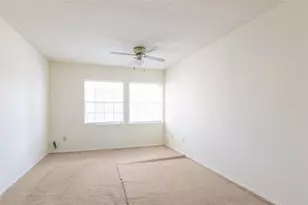 12123 Lemon Ridge Ln, Houston, TX 77035 - Photo 17