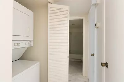 12123 Lemon Ridge Lane #121, Houston, TX 77035 - Photo 9