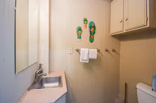 1588 W Bayshore Dr, Palacios, TX 77465 - Photo 47