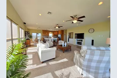 1588 W Bayshore Drive, Palacios, TX 77465 - Photo 13