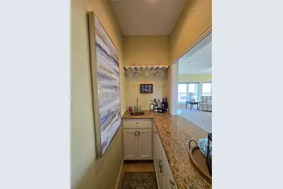 1588 W Bayshore Drive, Palacios, TX 77465 - Photo 21