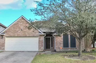 19202 Poplar Trails Ln, Tomball, TX 77375 - Photo 1