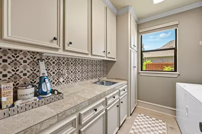 5906 S Royal Point Drive, Kingwood, TX 77345 - Photo 19