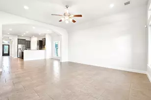 2107 Cinnamon Teal Cir, Brookshire, TX 77423 - Photo 19