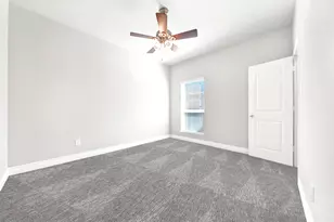 2107 Cinnamon Teal Cir, Fulshear, TX 77423 - Photo 23