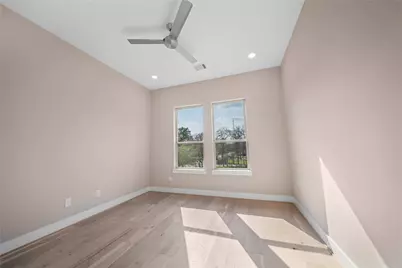 306 Chobani Lane, Houston, TX 77091 - Photo 9