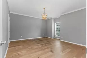 1100 Augusta Dr, Houston, TX 77057 - Photo 11