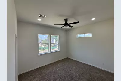 902 Ringold Street #A/B, Houston, TX 77088 - Photo 11