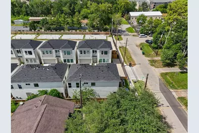 8903 Knoll Branch Drive, Houston, TX 77080 - Photo 27