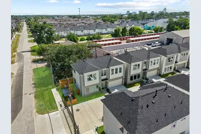 8903 Knoll Branch Drive, Houston, TX 77080 - Photo 25