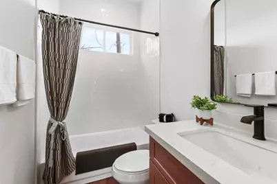 8903 Knoll Branch Drive, Houston, TX 77080 - Photo 13