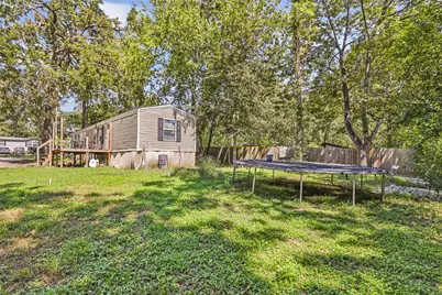 440 Petersburg Drive, Livingston, TX 77351 - Photo 5