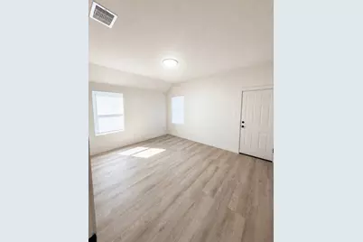 7145 Avenue K, Houston, TX 77011 - Photo 9