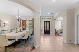 51 N Scribewood Cir, The Woodlands, TX 77382 - Photo 7