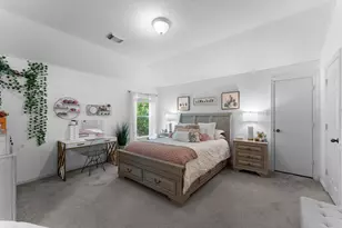 51 N Scribewood Cir, The Woodlands, TX 77382 - Photo 35