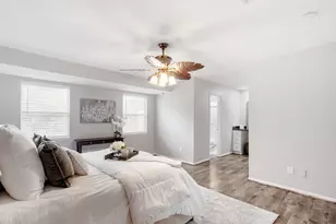 14571 Misty Meadow Ln, Houston, TX 77079 - Photo 27