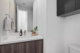 1159 W 18th St, Houston, TX 77008 - Photo 9