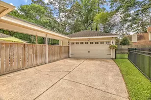 2046 Riverlawn Dr, Kingwood, TX 77339 - Photo 29