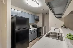 9021 Antoine Dr, Houston, TX 77088 - Photo 9