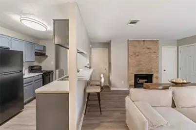 9021 Antoine Drive #40, Houston, TX 77088 - Photo 3