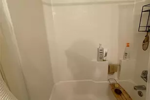 718 Redwing Park Dr, Houston, TX 77009 - Photo 11