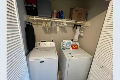 718 Redwing Park Drive, Houston, TX 77009 - Photo 19