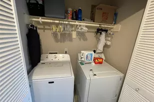 718 Redwing Park Dr, Houston, TX 77009 - Photo 19