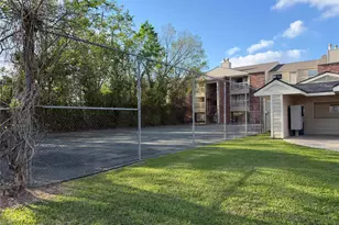 2501 Gulf Freeway, Dickinson, TX 77539 - Photo 3
