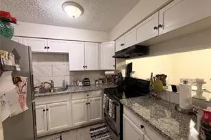 2501 Gulf Freeway, Dickinson, TX 77539 - Photo 7