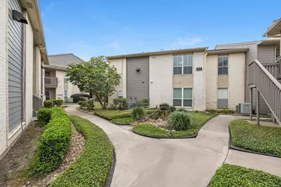 1900 Bay Area Boulevard #214, Houston, TX 77058 - Photo 25