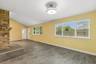 2747 Sicklepod Dr, Houston, TX 77084 - Photo 5