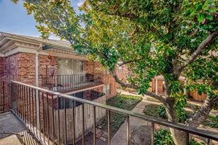 2824 Briarhurst Dr, Houston, TX 77057 - Photo 31