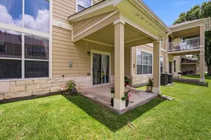 13600 Breton Ridge St, Houston, TX 77070 - Photo 27