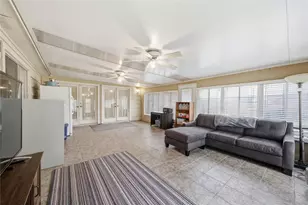 803 Stephen Ct Ct, Friendswood, TX 77546 - Photo 15