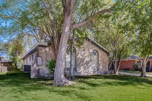 3918 Dalmatian Dr, Houston, TX 77045 - Photo 25