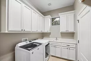 11409 Oak Springs Dr, Willis, TX 77378 - Photo 25