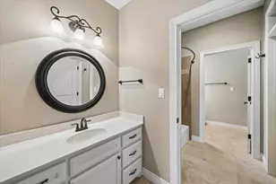11409 Oak Springs Dr, Willis, TX 77378 - Photo 19