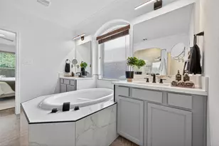 15 Garden Path Pl, Tomball, TX 77375 - Photo 29