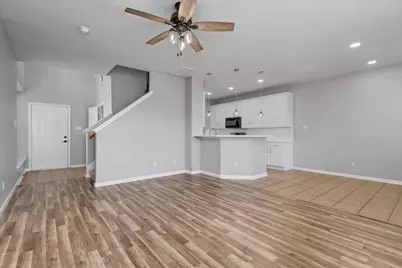 71 Summerhaze Circle, The Woodlands, TX 77382 - Photo 15