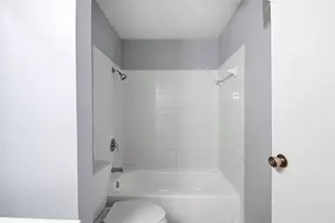 8918 Bissonnet St, Houston, TX 77074 - Photo 19