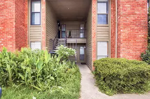 8918 Bissonnet St, Houston, TX 77074 - Photo 1