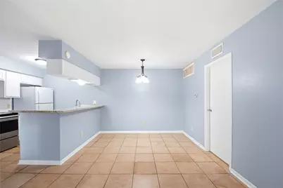 8918 Bissonnet Street #112, Houston, TX 77074 - Photo 7