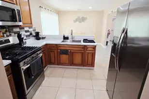 709 Befaye Rd, Houston, TX 77076 - Photo 9