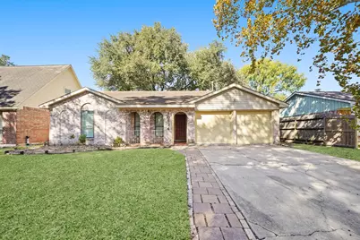 10534 Huntington View Drive, Houston, TX 77099 - Photo 1