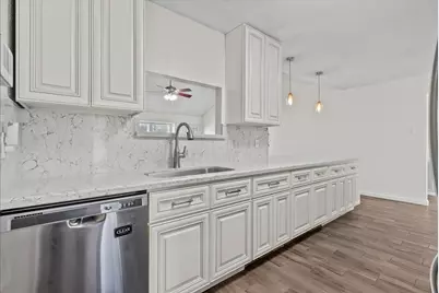 3705 Misty Cove Court, Dickinson, TX 77539 - Photo 11