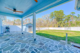 276 Resort Dr, Livingston, TX 77351 - Photo 23