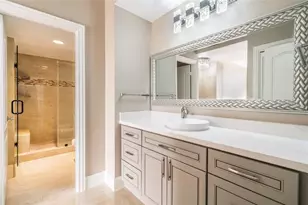 1111 Bering Dr, Houston, TX 77057 - Photo 19