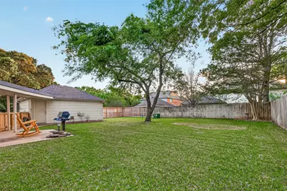1422 N Yegua River Circle, Sugar Land, TX 77478 - Photo 23