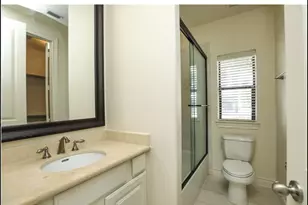 2226 Hilshire Lake Dr, Houston, TX 77080 - Photo 7